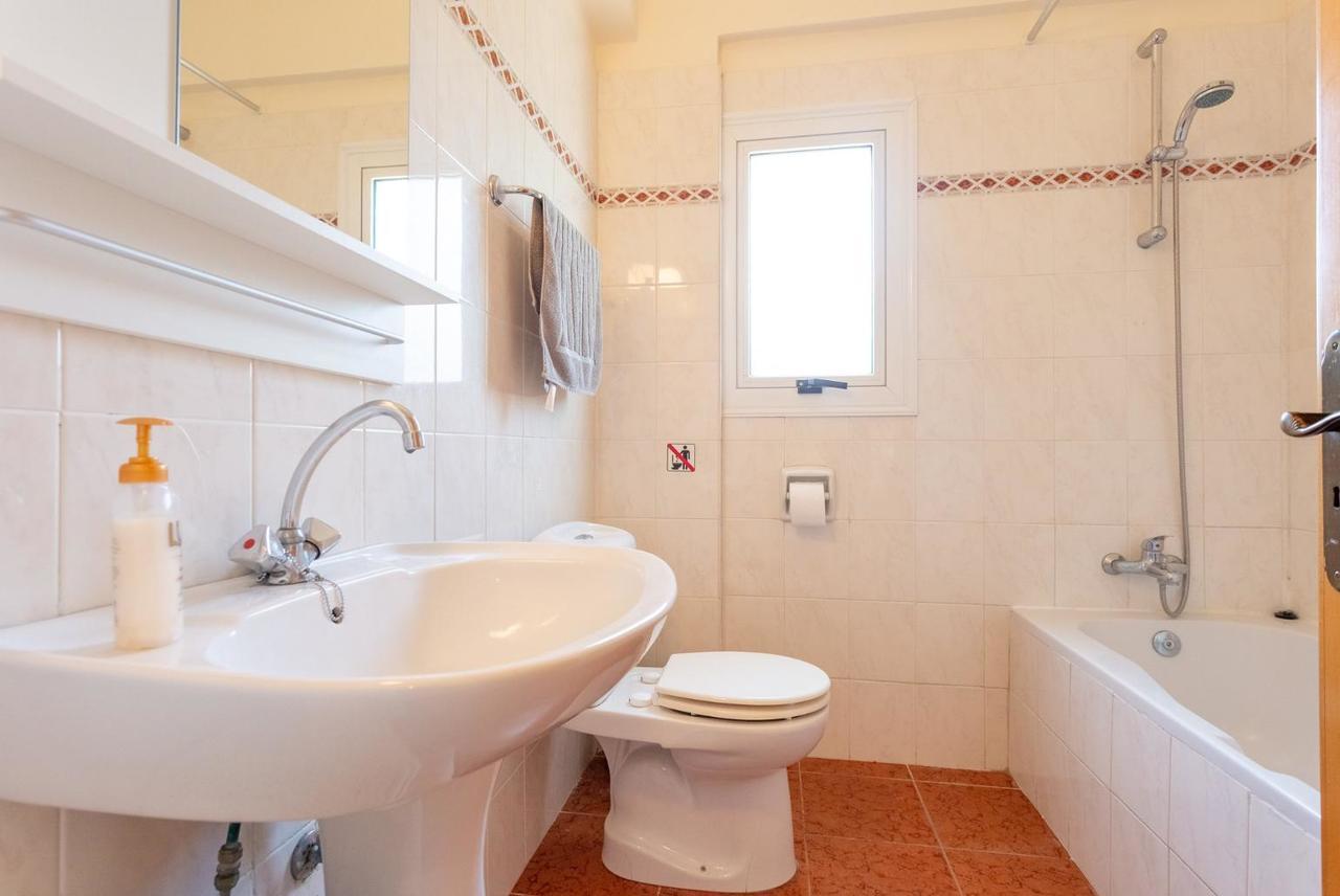 Villa Chrystalla Neo Chorio Bagian luar foto