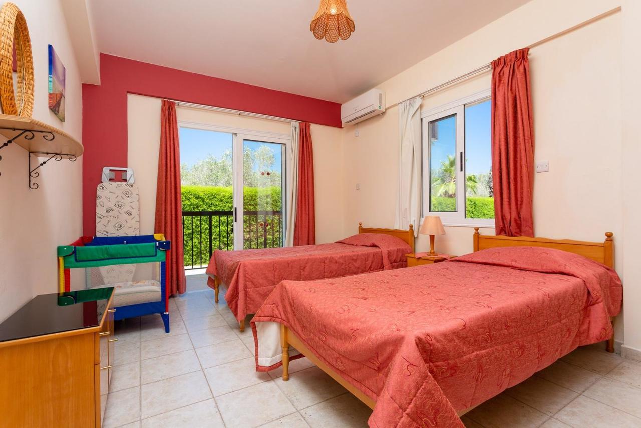 Villa Chrystalla Neo Chorio Bagian luar foto
