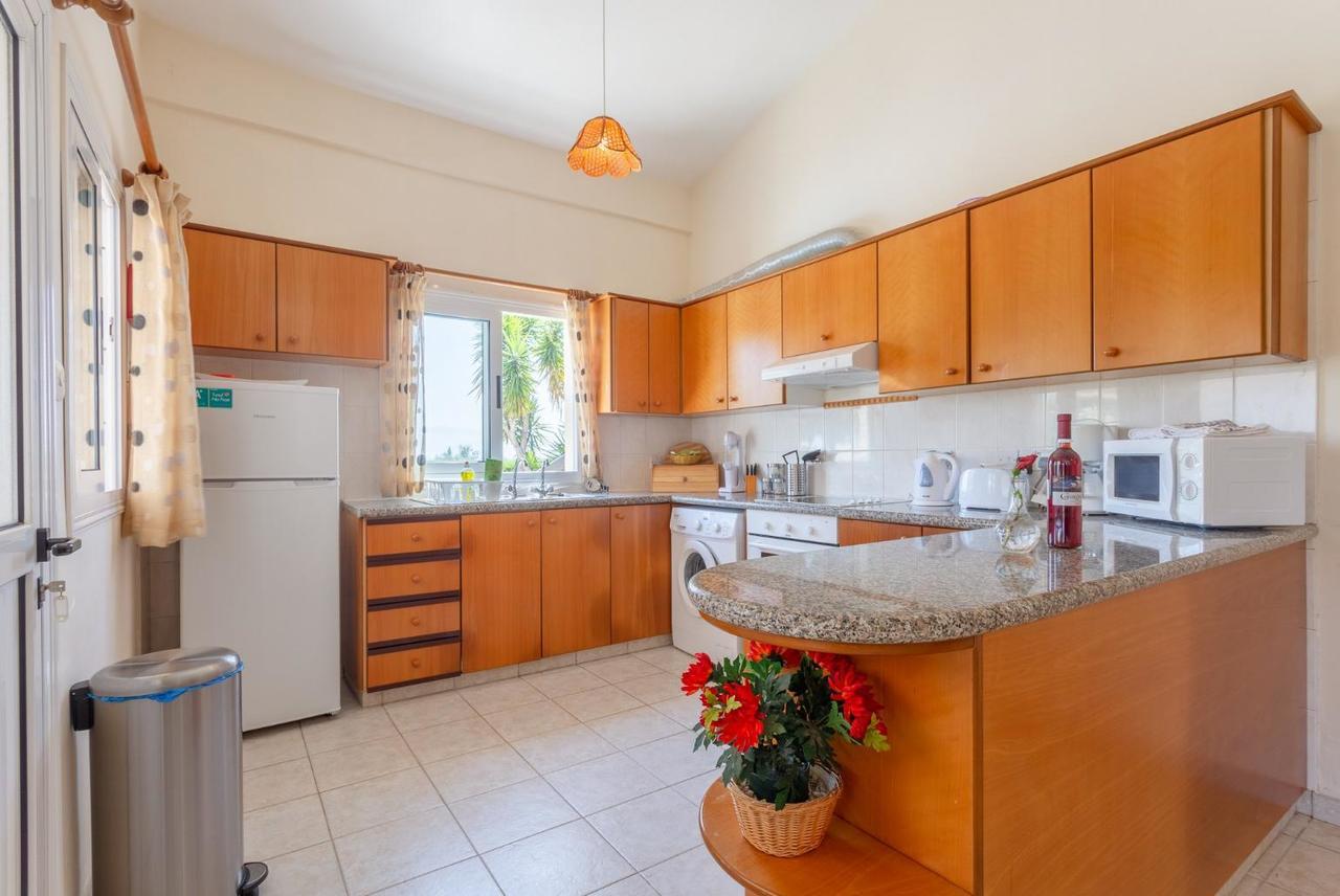 Villa Chrystalla Neo Chorio Bagian luar foto