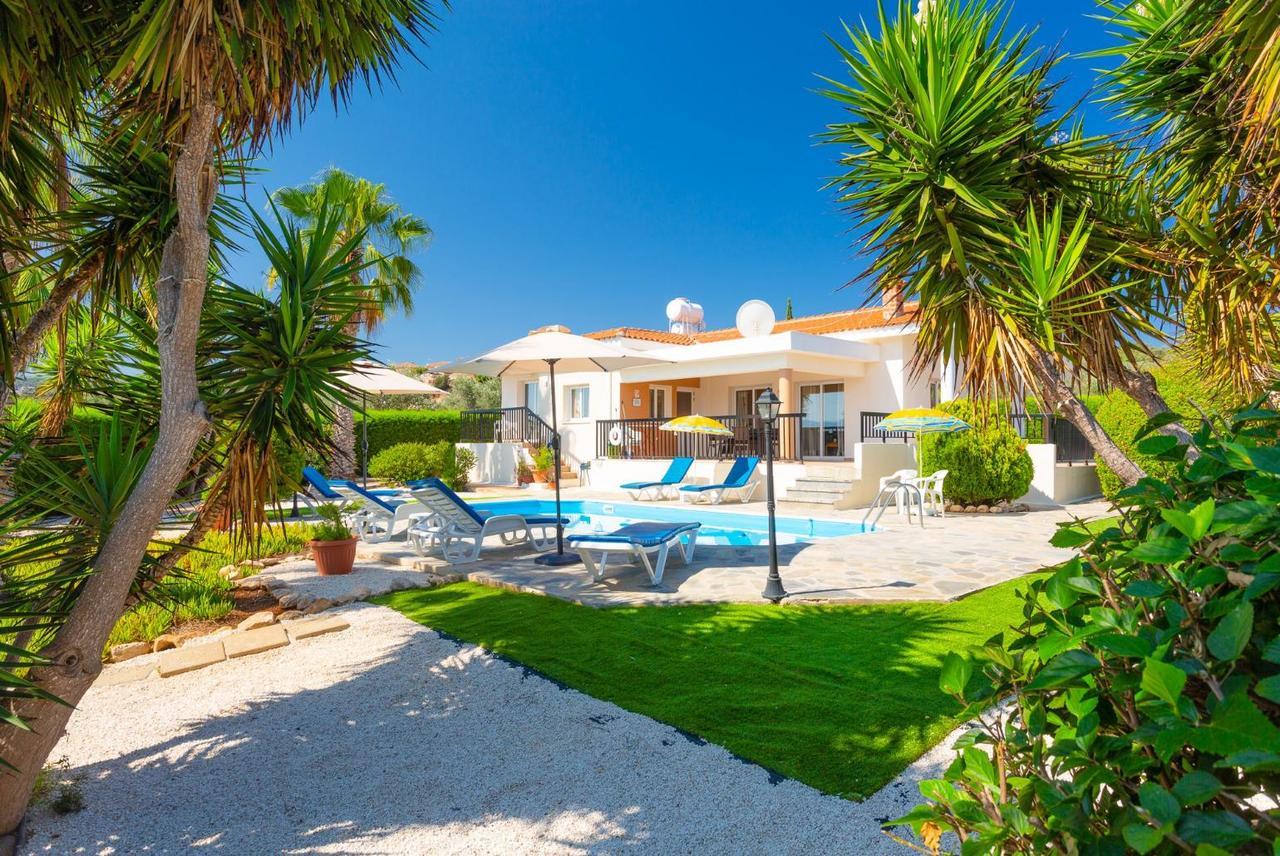Villa Chrystalla Neo Chorio Bagian luar foto